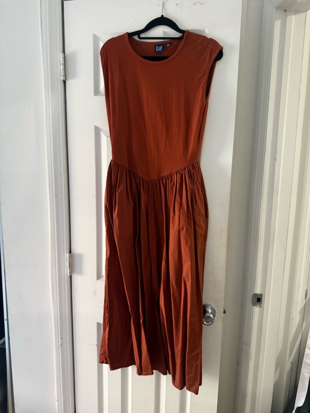 GAP Rust Sleeveless Gathered-Waist Midi Dress